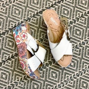 Born Curstyn White & Floral Wedges
